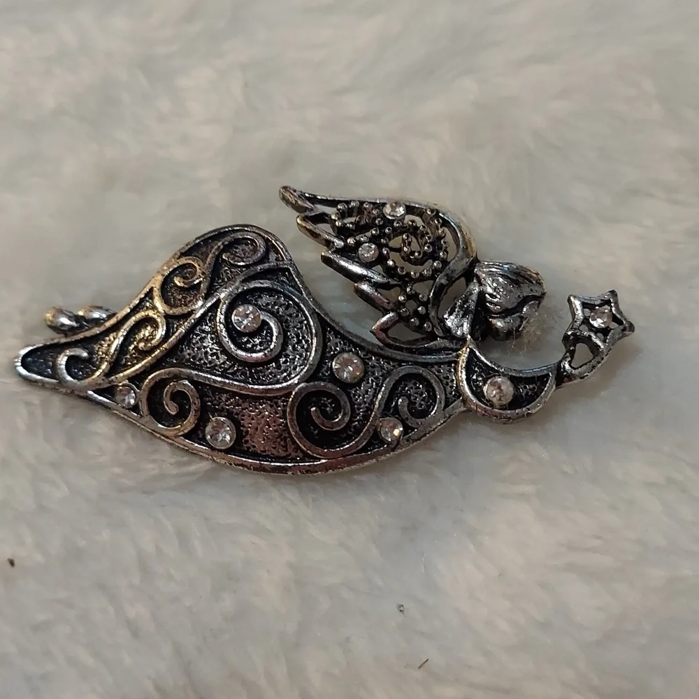 Angel Brooch with Rhinestones